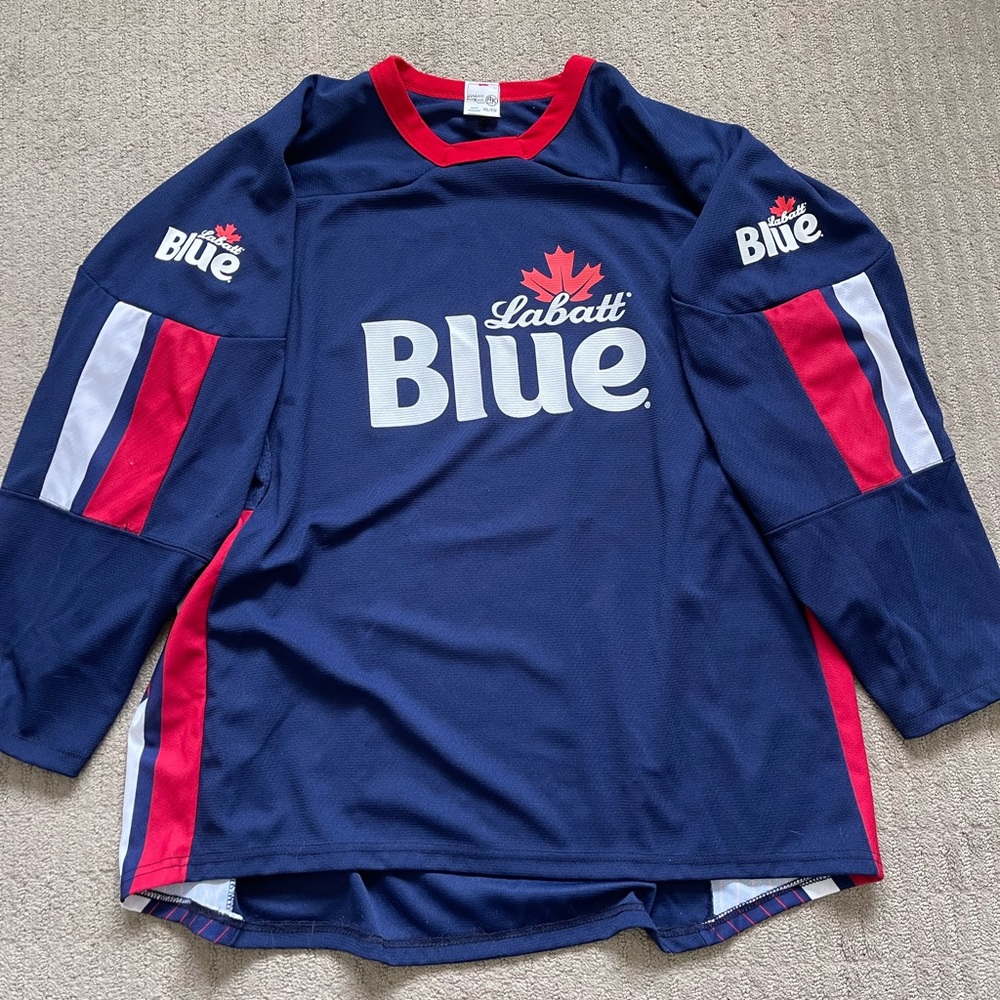 Size XL Athletic Knit Labatt Blue Hockey Jersey
